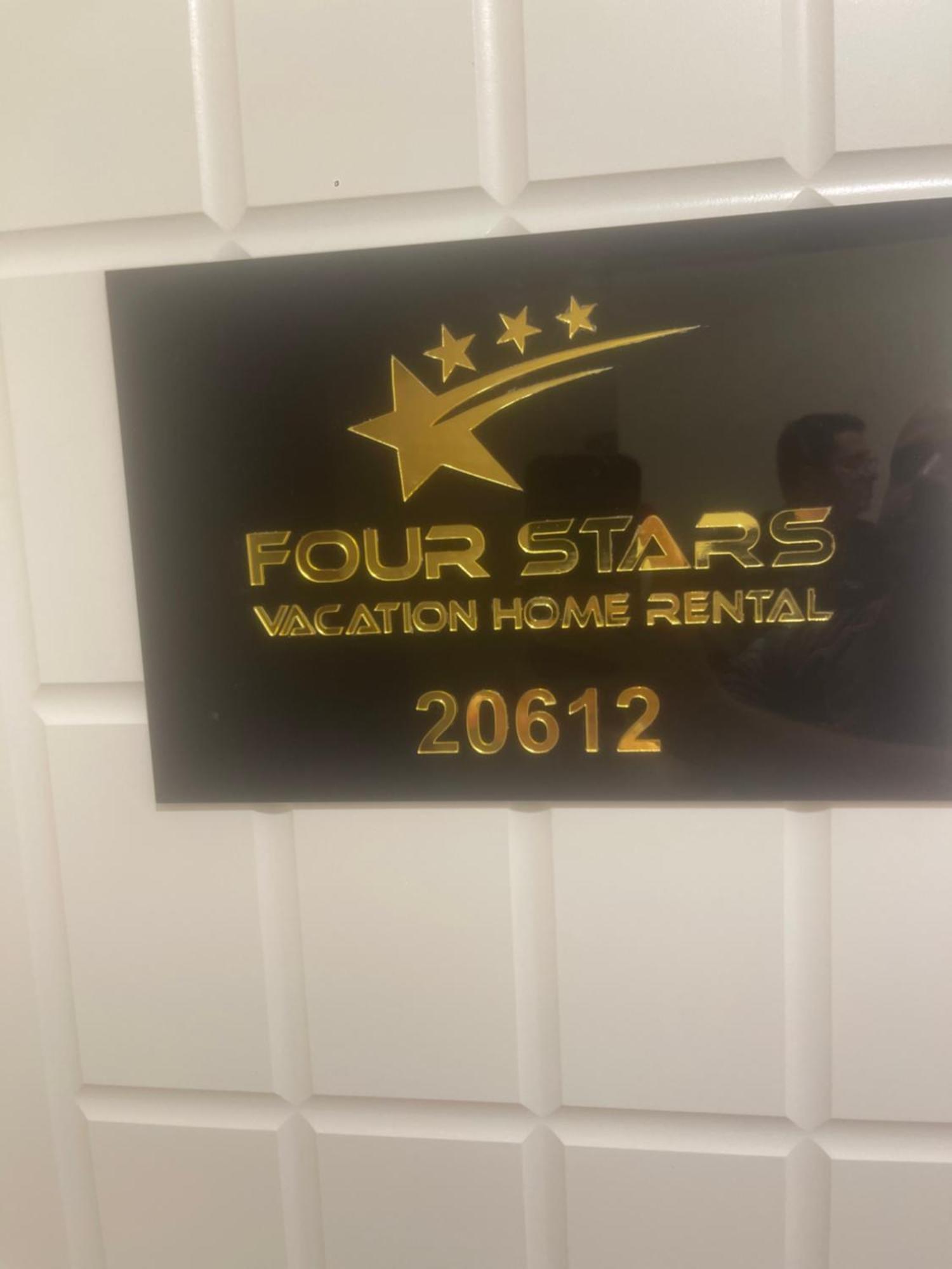 Four Stars Hostel Dubai Exterior foto