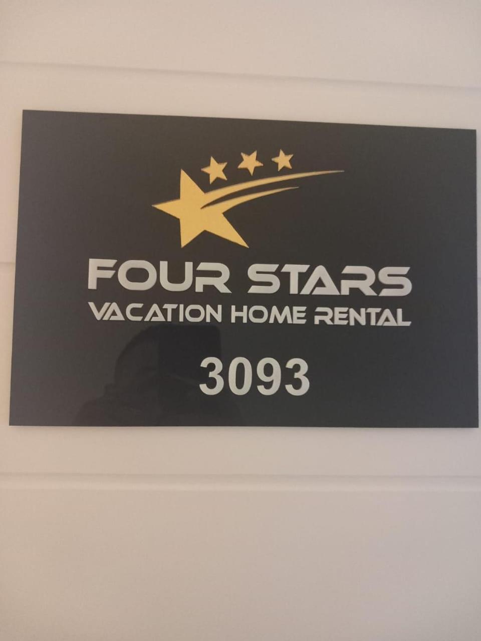 Four Stars Hostel Dubai Exterior foto